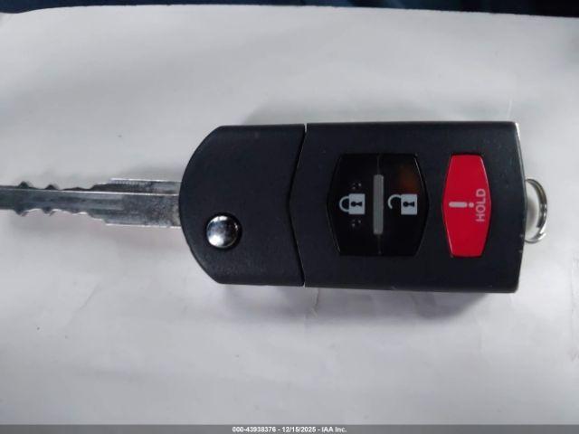 Mazda Mazda3 I Touring Image 5