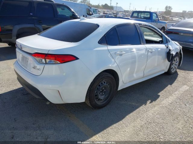 Toyota Corolla Hybrid Le Image 12