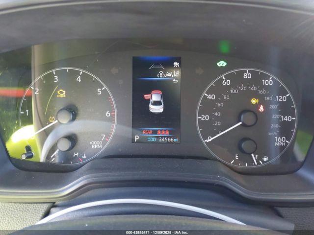 Toyota Corolla Hybrid Le Image 8