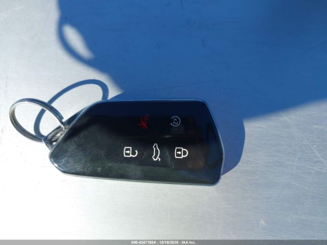 Volkswagen Atlas Image 13