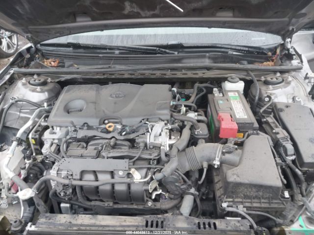Toyota Camry Se Image 7