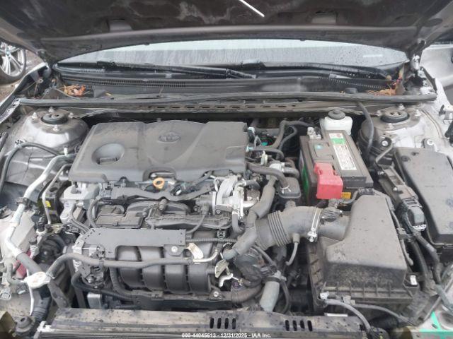 Toyota Camry Se Image 7
