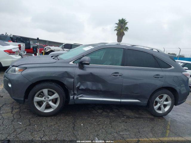 Lexus RX Image 18