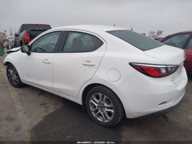Scion iA Image 10