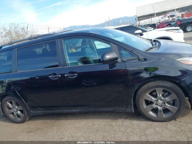Toyota Sienna Se Premium 8 Passenger Image 16