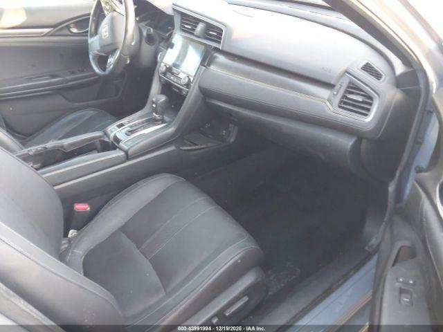 Honda Civic Sport Touring Image 3