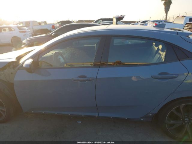 Honda Civic Sport Touring Image 8