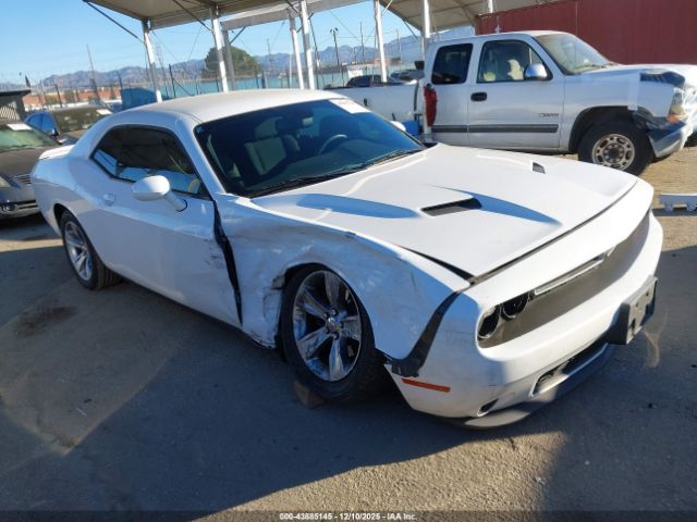 Dodge Challenger Sxt Image 1