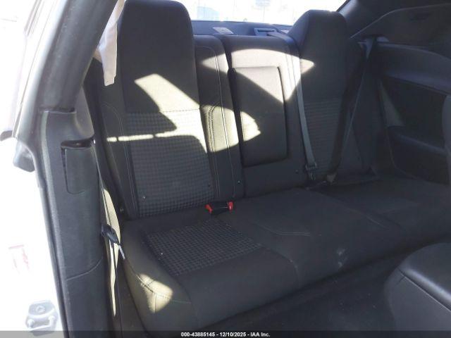 Dodge Challenger Sxt Image 9