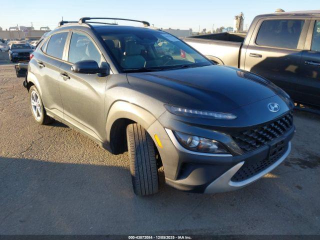  Salvage Hyundai KONA