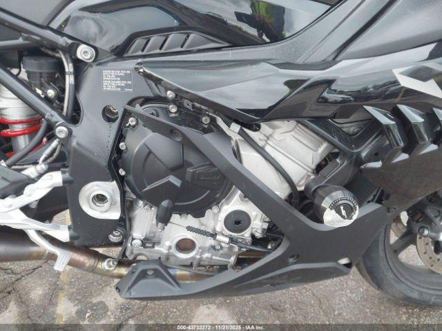 BMW S 1000 Rr Image 14