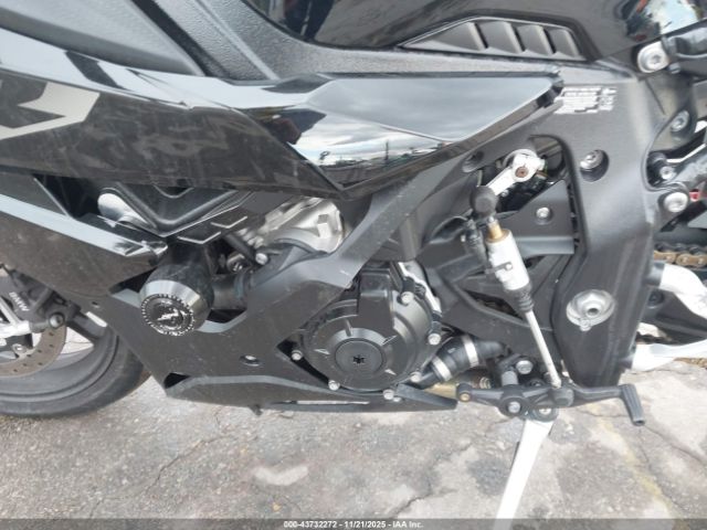 BMW S 1000 Rr Image 13