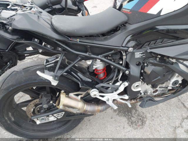 BMW S 1000 Rr Image 4