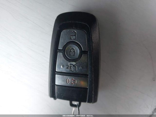 Ford Fusion Se Image 2