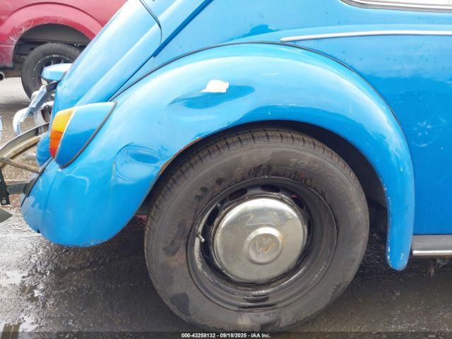 Volkswagen Beetle Image 2