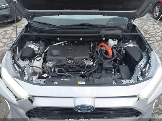 Toyota RAV4 Xse Image 15