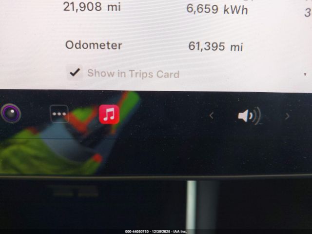 Tesla Model 3 Image 15