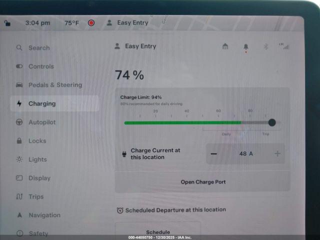 Tesla Model 3 Image 18