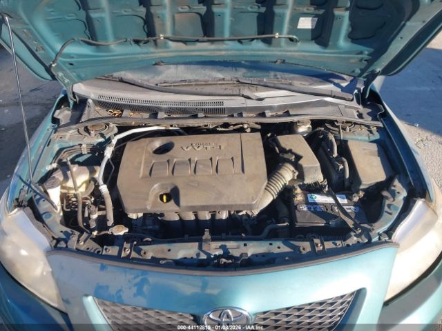 Toyota Corolla Le Image 9