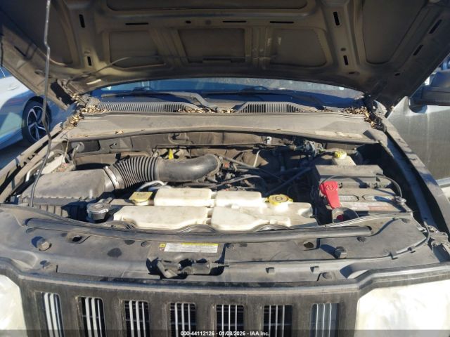 Jeep Liberty Sport Image 8