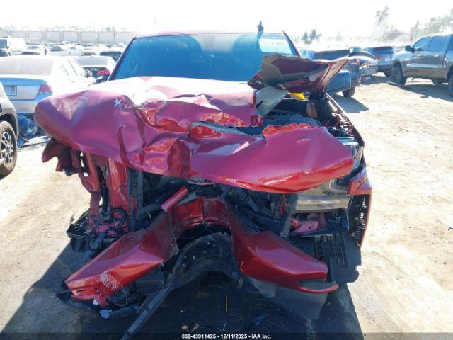 Chevrolet Silverado 1500 2wd  Short Bed Rst Image 12