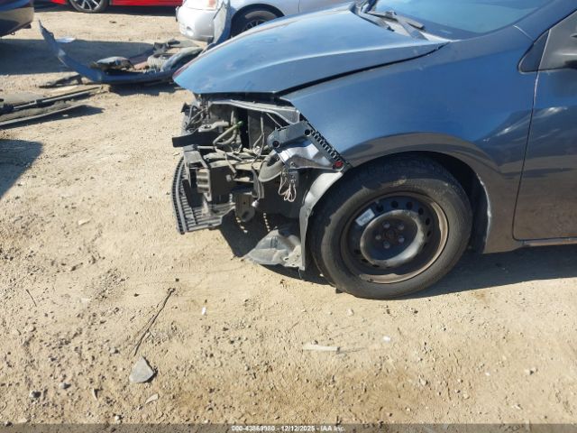 Toyota Corolla L Image 7