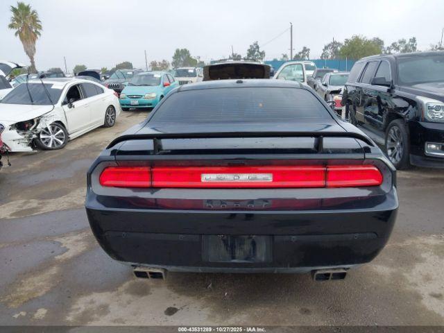 Dodge Challenger Image 17