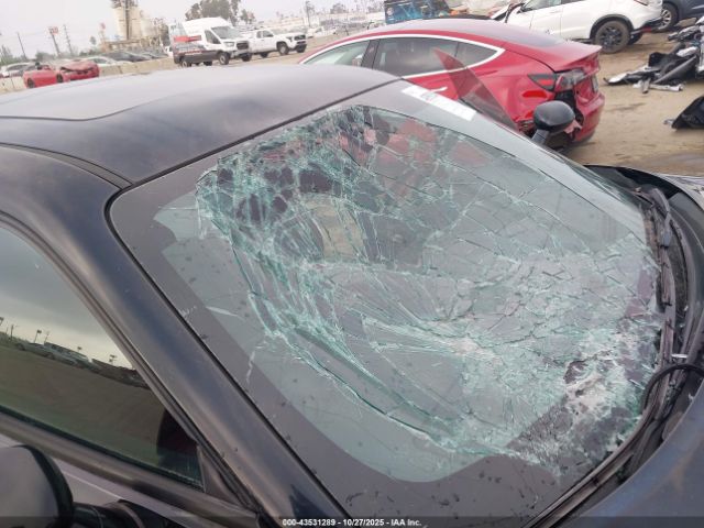 Dodge Challenger Image 13