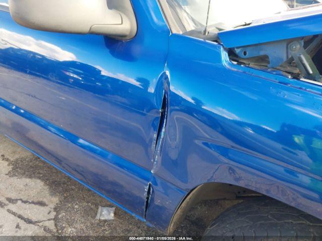 Chevrolet Silverado 1500 Work Truck Image 12