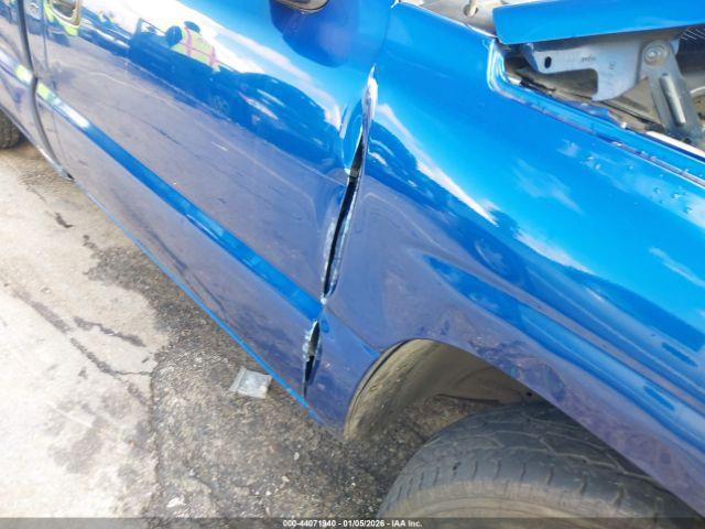 Chevrolet Silverado 1500 Work Truck Image 6