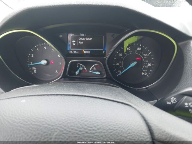 Ford Focus Se Image 6