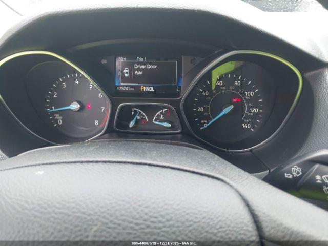 Ford Focus Se Image 6