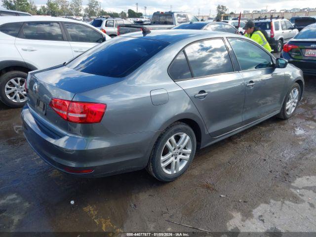Volkswagen Jetta 2.0l S Image 2