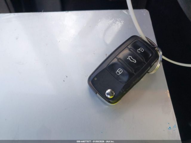 Volkswagen Jetta 2.0l S Image 8