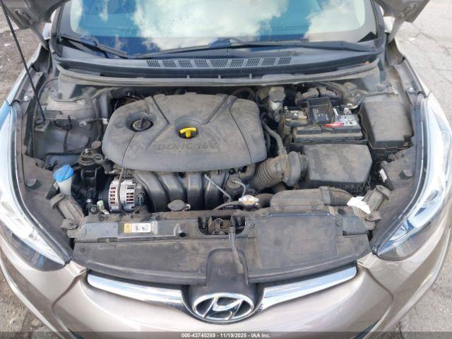 Hyundai ELANTRA Limited Image 9