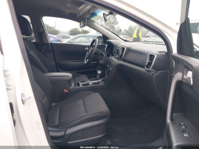 Kia Sportage Lx Image 5