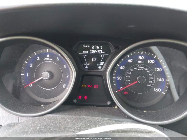 Hyundai ELANTRA Gls Image 7