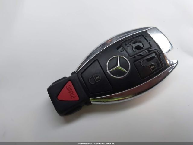 Mercedes-Benz C-Class Sport Image 13