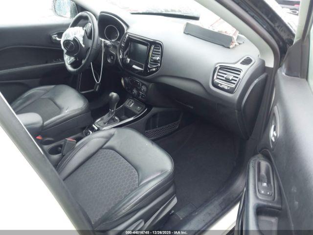 Jeep Compass Altitude Fwd Image 4