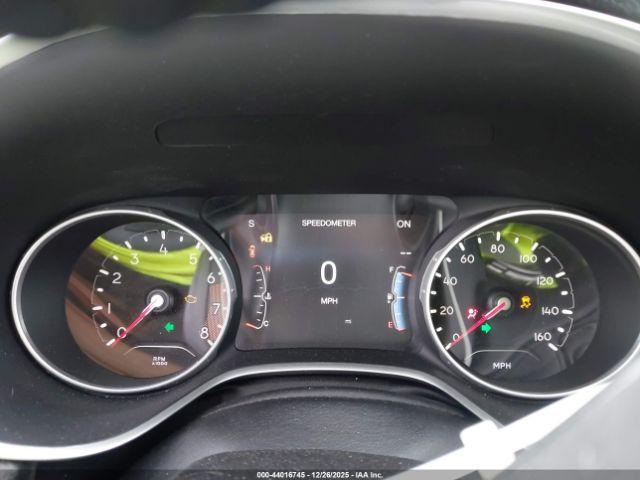 Jeep Compass Altitude Fwd Image 14