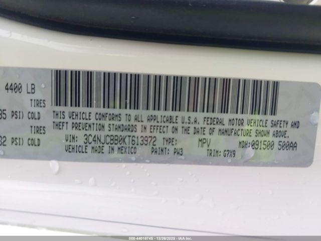 Jeep Compass Altitude Fwd Image 16