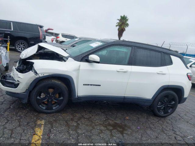Jeep Compass Altitude Fwd Image 8