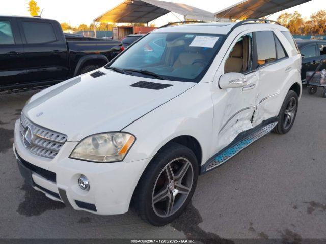 Mercedes-Benz M-Class 4matic Image 11