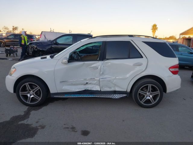 Mercedes-Benz M-Class 4matic Image 5