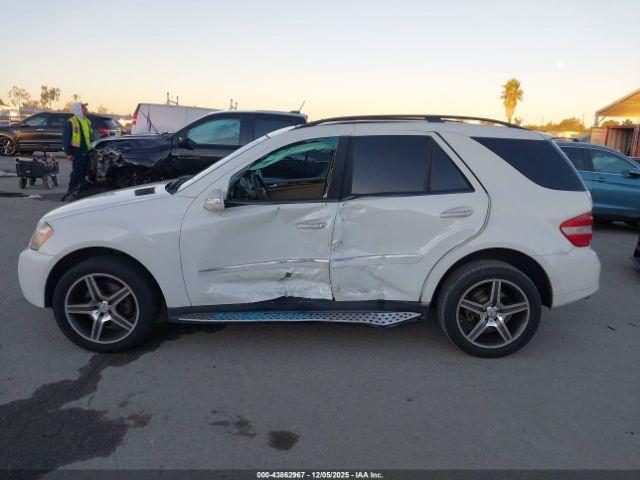 Mercedes-Benz M-Class 4matic Image 5