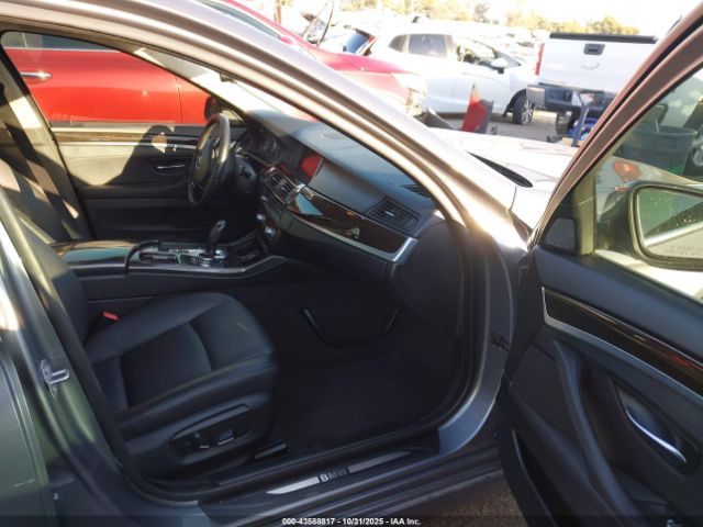 BMW 5 Series Image 4