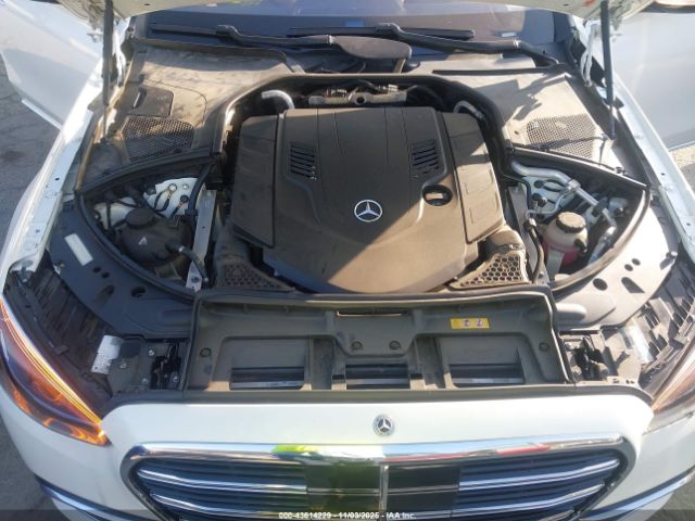 Mercedes-Benz S-Class 4matic Image 8