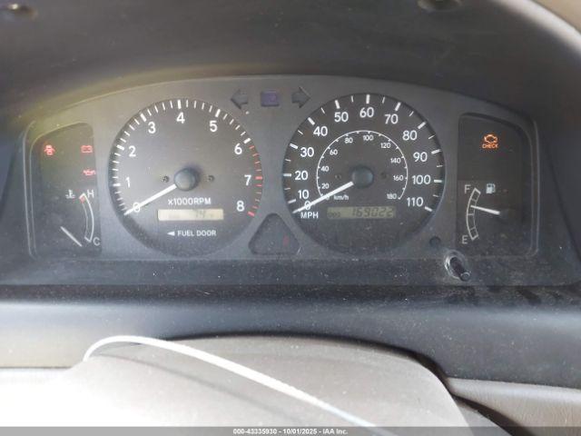 Toyota Corolla Le Image 4