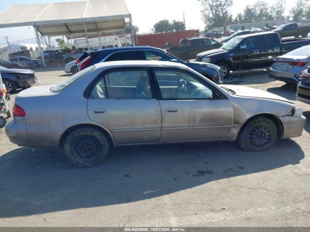 Toyota Corolla Le Image 9