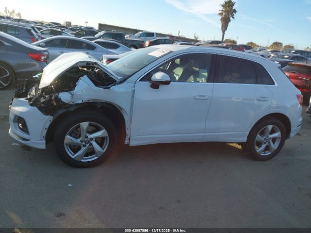 Audi Q3 Premium 45 Tfsi Quattro Tiptronic Image 2